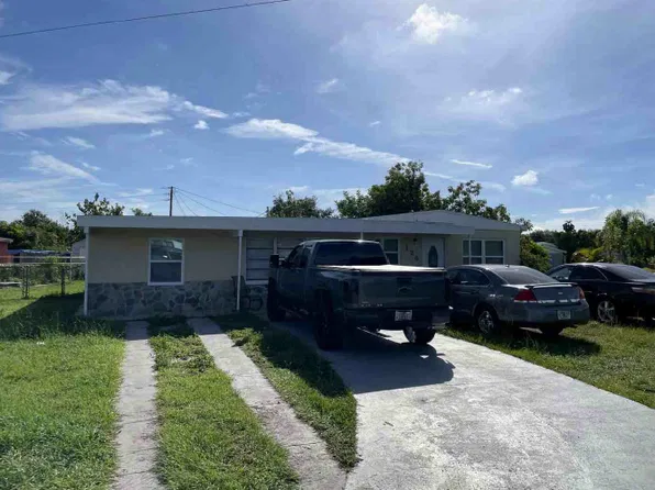 124 Alabama Rd S, Lehigh Acres, FL 33936