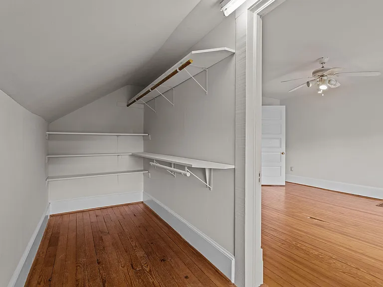 504 Parks Village Rd — Photo 31