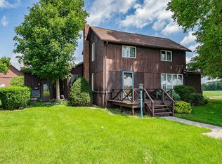 20749 Apple Rd, Mentone, IN 46539