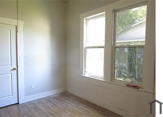 2 bed, 900 sqft, $1,040 — Photo 4