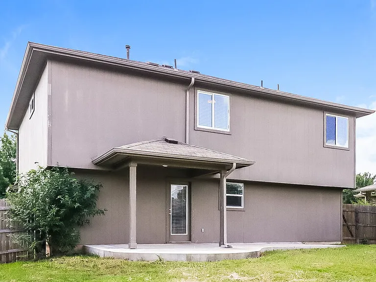 388 Musgrav — Photo 17