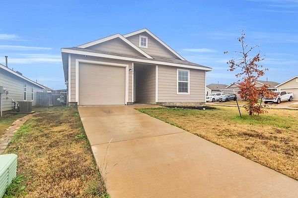 1st image of 1403 Southwell Dr
