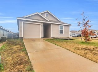 1403 Southwell Dr, Crandall, TX 75114