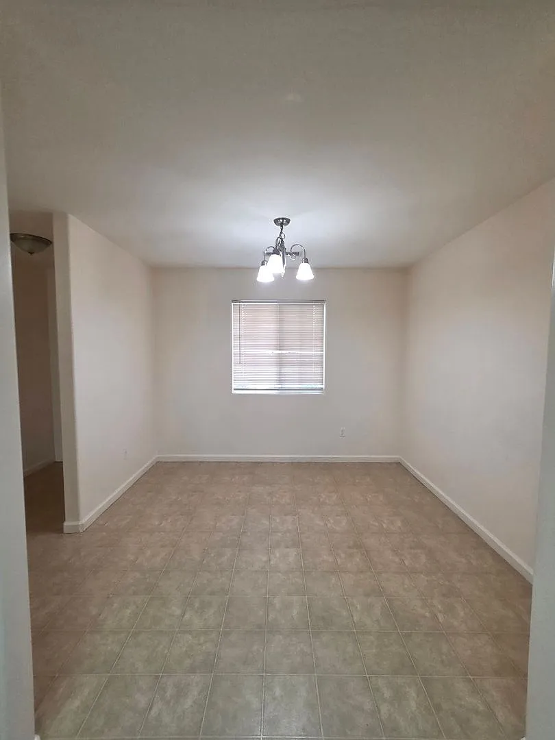 11805 Holabird Ave. -House — Photo 4