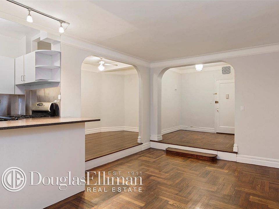 2nd image of 210-218 W 19th St APT 2K