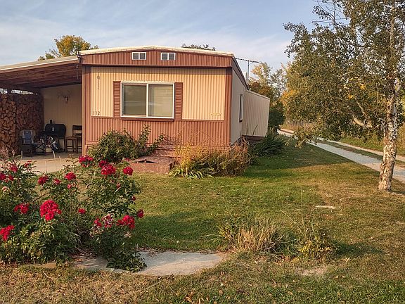 2nd image of 112 Oriole Dr