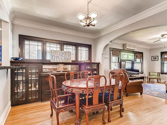 4th image of 3542 Emerson Ave S #102