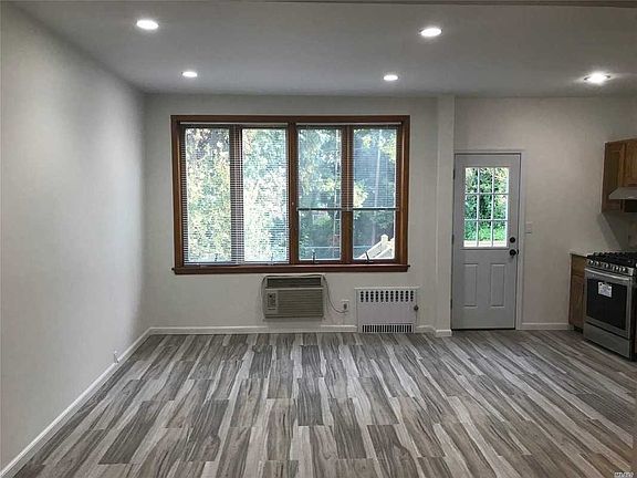 2nd image of 6710 70th Ave