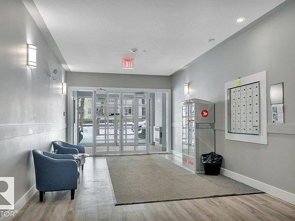 4th image of 10046 110th St NW #203