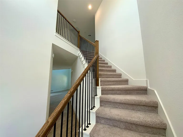 358 Darley Oak Dr — Photo 16