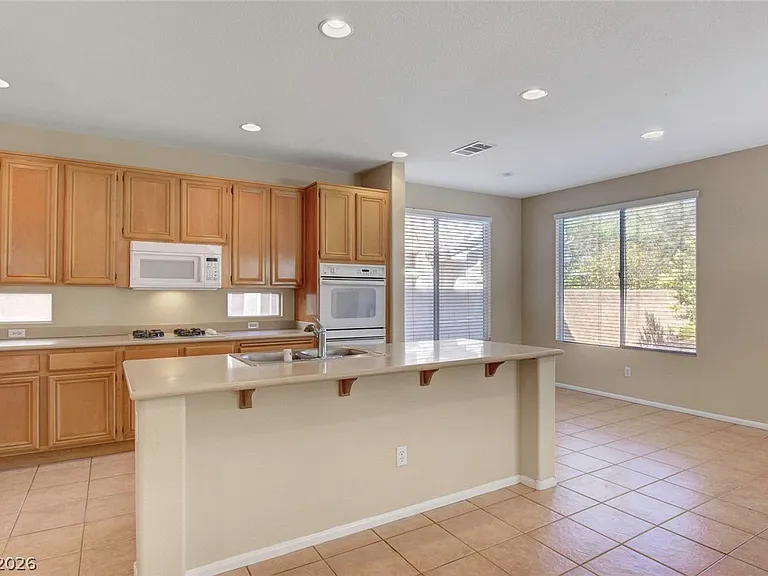 3432 Yellow Cove Ln — Photo 13