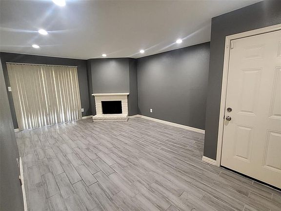 2nd image of 16111 Aspenglen Dr APT 403