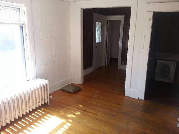 3rd image of 2020-22 South Ave