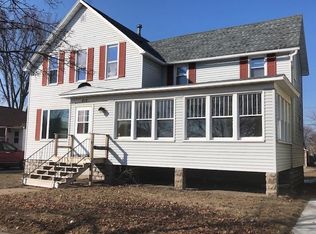 812 Main St, Marinette, WI 54143