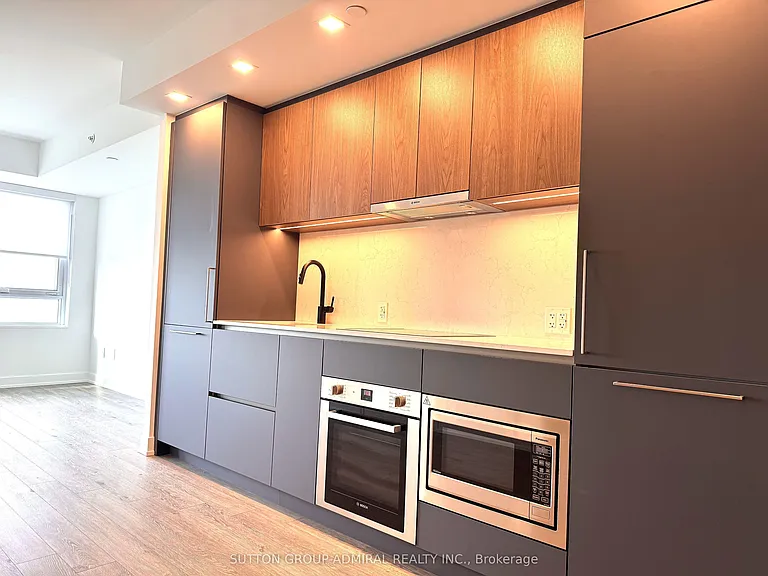 609 Sherbourne St #4205 — Photo 13