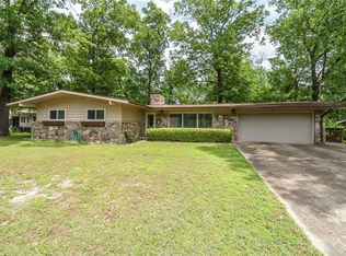21 Duvall Ln, Bella Vista, AR 72715