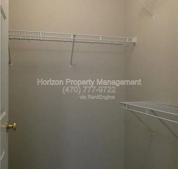 3993 Hidden Hollow Dr — Photo 13