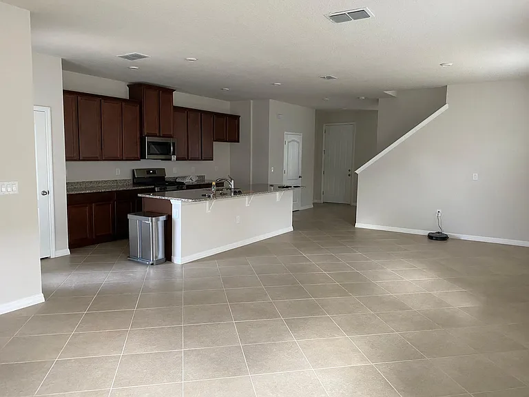 6186 Glory Bower Dr — Photo 3