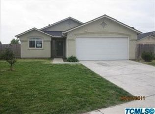 240 Feather Ct, Tulare, CA 93274