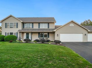 604 Commander Pl, Belvidere, IL 61008