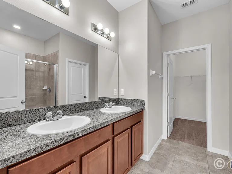7325 Parkshore Dr — Photo 14