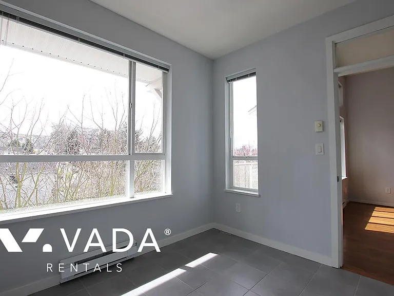 3651 Foster Ave #402 — Photo 5