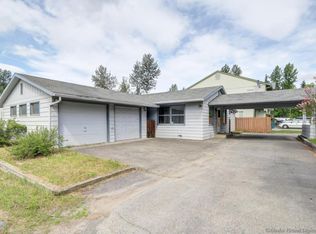 2442 Glacier St, Anchorage, AK 99508