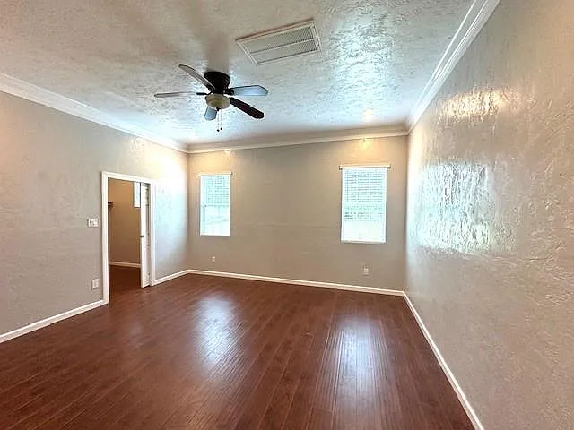 17884 Crystalwood Ct — Photo 7