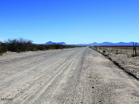 5th image of W Coyote Song Rd