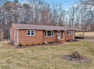 286 Pike Rd, Moravian Falls, NC 28654
