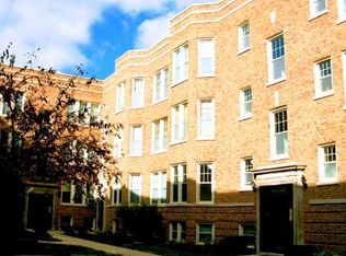 447 S Kenilworth Ave #B1, Oak Park, IL 60302
