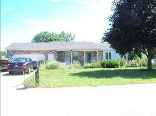 2512 Appleton Dr NE, Grand Rapids, MI