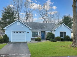 501 Petunia La No, Whiting, NJ 08759