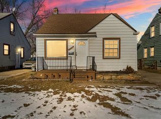 26960 Ross St, Inkster, MI 48141