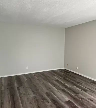 5th image of 20 Lakewood Vlg NW