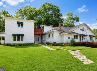359 E Tugalo St, Toccoa, GA 30577