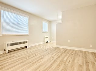 308 Askin Ave UNIT 5, Windsor, ON N9B2X2