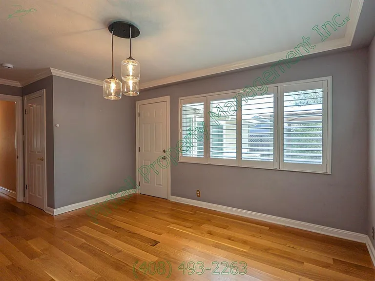 1513 Williams Ave — Photo 23