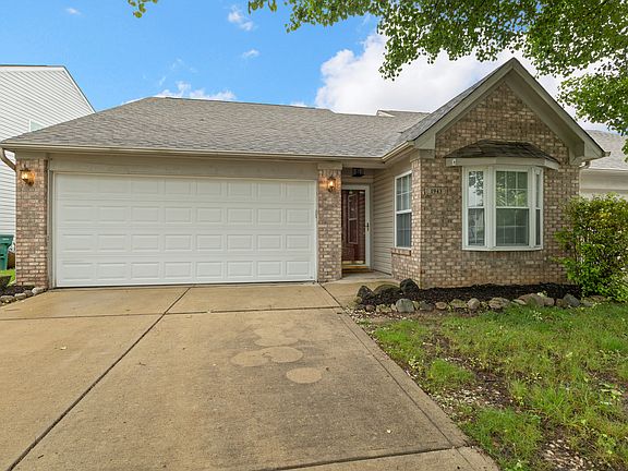 2nd image of 1943 Acorn Dr