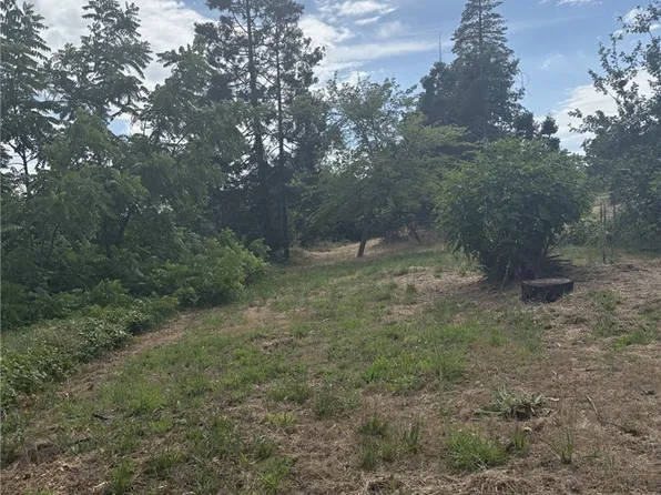 380 Oak Spring Rd, Paradise, CA 95969