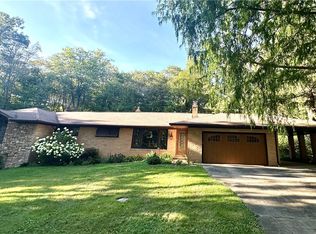 4705 Sunset Dr, Richfield, OH 44286
