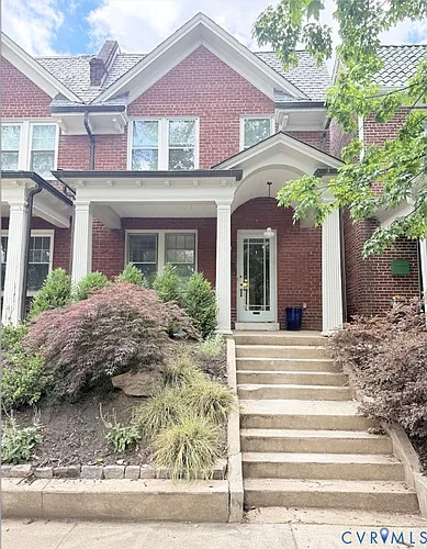 3323 W Grace St Photo 1