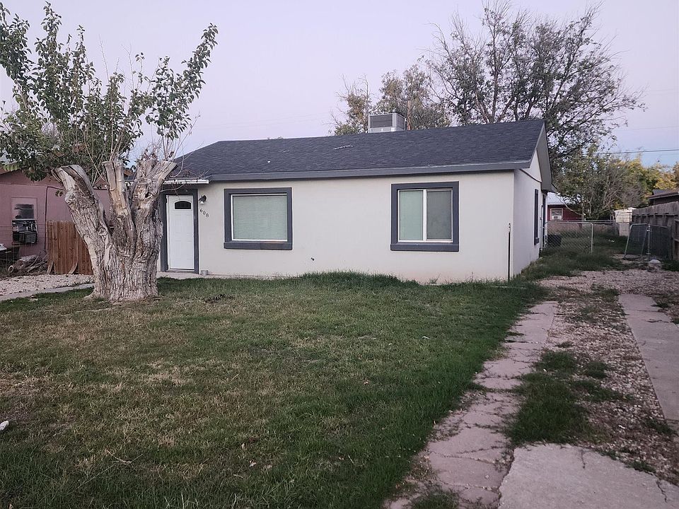1st image of 608 Welshire St