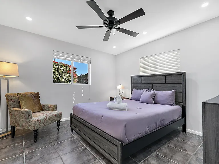 725 S Mountain View Dr — Photo 10