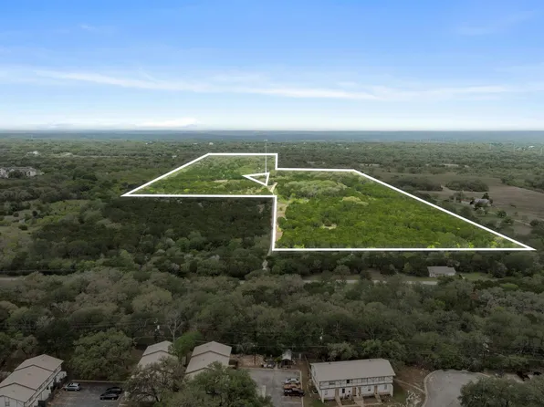 175 Eastwood Ln, San Marcos, TX 78666