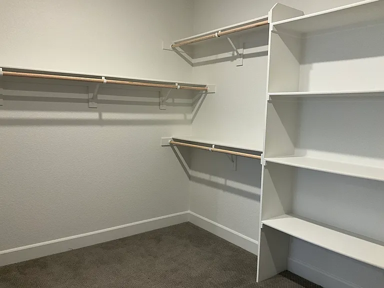 3249 Garibaldi Dr — Photo 19