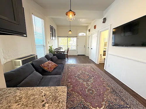 680 27th St #680 Photo 1