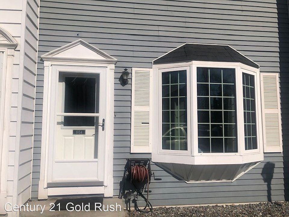 1st image of 1054 Evergreen St