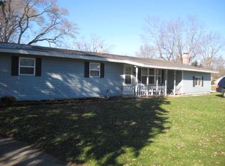 496 Sullivan Ln, Braidwood, IL 60408