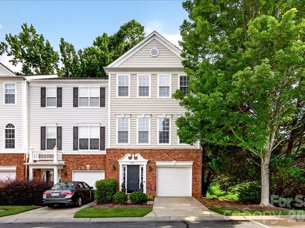 5441 Werburgh St, Charlotte, NC 28209